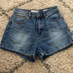 PacSun mom shorts